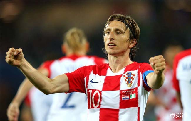 北京国安队获足协杯赛冠军，贺信来了！（北京国安问鼎足协杯，贺信送达！）