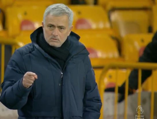 记者：阿隆索国家德比惹恼维尼修斯后，曾让米利唐去找他谈谈（记者：国家德比中阿隆索激怒维尼修斯，随后让米利唐出面沟通）