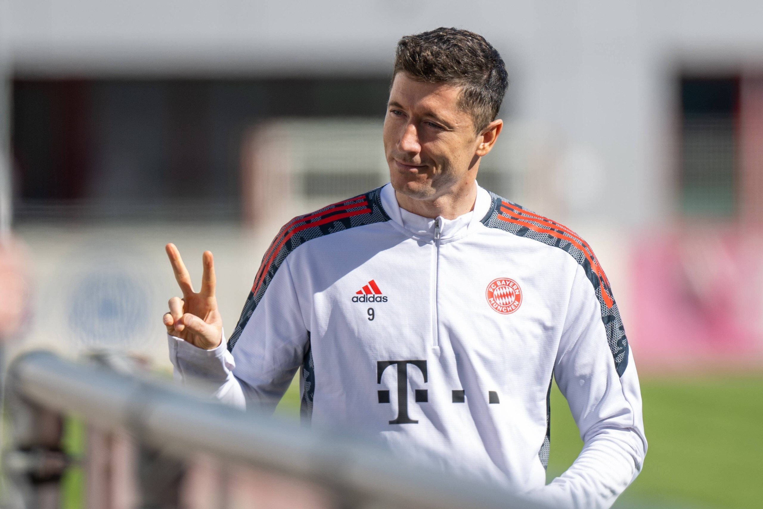 前克罗地亚国脚拉基蒂奇在接受采访时谈莫德里奇（前克罗地亚国脚拉基蒂奇在采访中谈及莫德里奇）