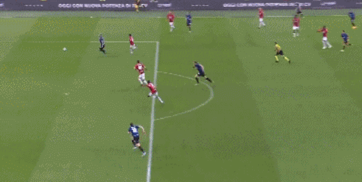 法甲半场：克瓦拉茨赫利亚、马尤鲁建功，巴黎暂2-0雷恩（法甲半场战报：克瓦拉茨赫利亚、马尤鲁破门，巴黎暂以2-0领先雷恩）